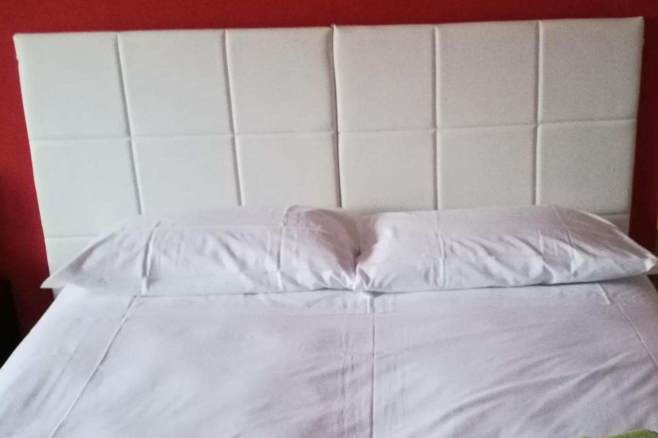B&B Porta Appia Imola Eksteriør billede